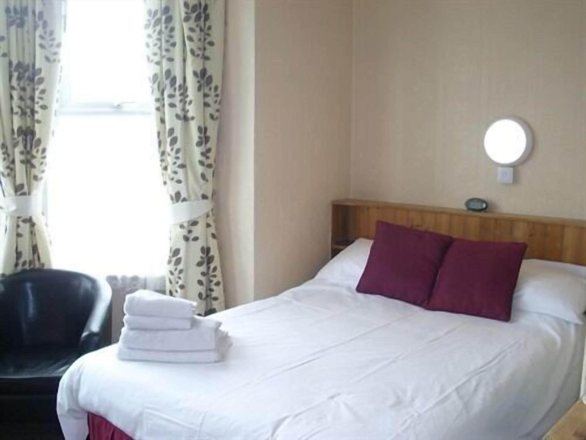 ซิลเวอร์สโตน เฮาส์ Hotel เกรทยาร์มัธ ภายนอก รูปภาพ