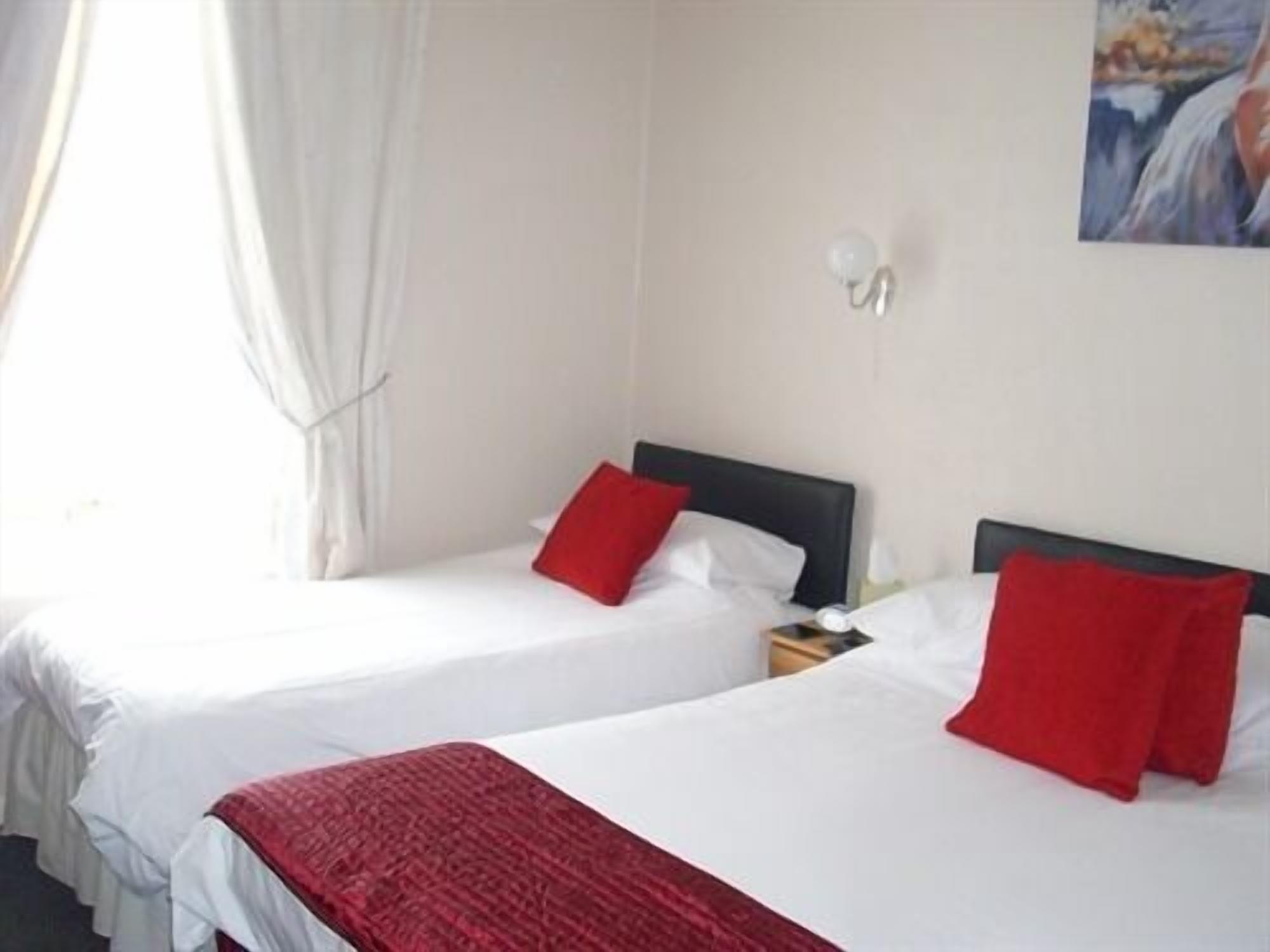 ซิลเวอร์สโตน เฮาส์ Hotel เกรทยาร์มัธ ภายนอก รูปภาพ